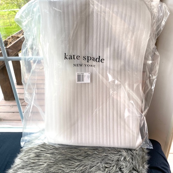 NWT Kate Spade leather zip tote warm beige - Picture 3 of 8